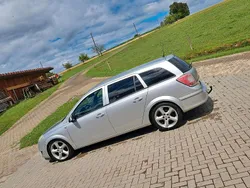 Silber Gebraucht 2009 Opel Astra Kombi | 1.700 € (Fairer Preis)