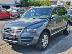 Grau Gebraucht 2005 VW Touareg Individual SUV | 8.900 € (Teuer)