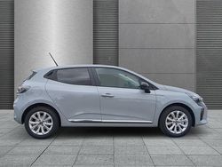 Neu 2025 Renault Clio V Evolution Kleinwagen | 21.740 € (Fairer Preis)