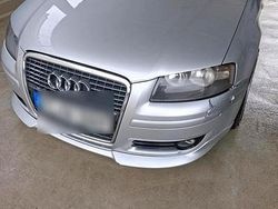 Grau Gebraucht 2005 Audi A3 Kleinwagen | 900 € (Fairer Preis)