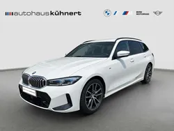 Alpinweiss iii Gebraucht 2024 BMW 330 M Sport Kombi | 47.845 € (Etwas zu teuer)