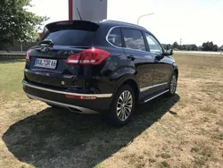 Schwarz Gebraucht 2019 DR Automobiles DR6 SUV | 23.900 €