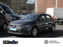 Rauchgrau metallic Gebraucht 2024 VW Polo Life Kleinwagen | 17.998 € (Fairer Preis)