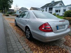 Grau Gebraucht 2002 Mercedes E270 Limousine | 3.300 € (Guter Preis)