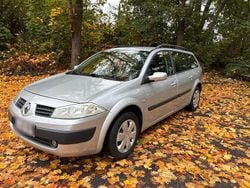 Silber Gebraucht 2006 Renault Mégane GrandTour Kombi | 1.199 € (Guter Preis)