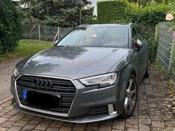Grau Gebraucht 2019 Audi A3 Design Limousine | 20.400 € (Fairer Preis)