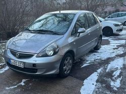 Grau Gebraucht 2006 Honda Jazz Kleinwagen | 2.250 € (Guter Preis)