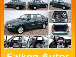 Grün Gebraucht 1997 VW Polo Classicline Limousine | 1.984 € (Fairer Preis)