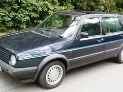 Blau Gebraucht 1990 VW Golf II Kleinwagen | 3.700 €