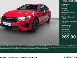 Rot Gebraucht 2025 Skoda Octavia RS Kombi | 36.845 € (Guter Preis)