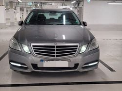 Grau Gebraucht 2011 Mercedes E200 Avantgarde Limousine | 8.450 € (Guter Preis)