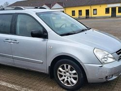 Silber Gebraucht 2007 Kia Carnival Van / Kleinbus | 2.000 € (Fairer Preis)