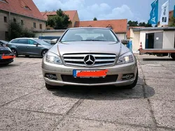 Gold Gebraucht 2010 Mercedes C200 Limousine | 7.699 € (Fairer Preis)