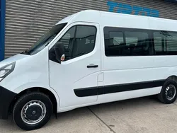 Mineral/polar weiss (055p) Gebraucht 2020 Opel Movano Van | 24.500 € (Teuer)