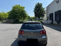 Grau Gebraucht 2008 VW Golf V Kleinwagen | 3.800 € (Fairer Preis)