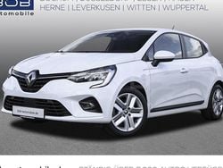 Weiß Gebraucht 2022 Renault Clio V Business Limousine | 15.888 € (Fairer Preis)