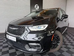 Schwarz Gebraucht 2023 Chrysler Pacifica SUV | 37.999 € (Fairer Preis)