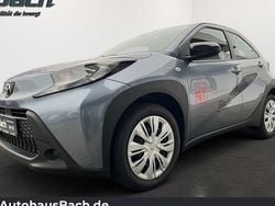 Celeste grey Neu 2025 Toyota Aygo X Play SUV | 18.890 € (Fairer Preis)