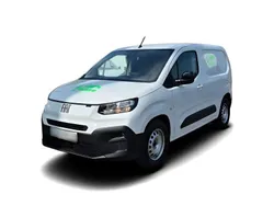 Weiss Gebraucht 2024 Fiat e-Doblò Van / Kleinbus | 35.282 € (Fairer Preis)