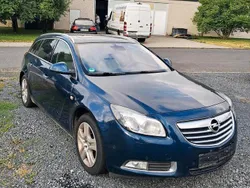 Blau Gebraucht 2011 Opel Insignia Innovation Kombi | 1.999 €