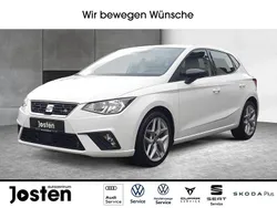 Weiß Gebraucht 2021 Seat Ibiza FR Limousine | 17.690 € (Guter Preis)