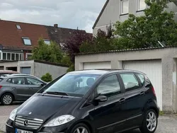 Schwarz Gebraucht 2007 Mercedes A180 Kleinwagen | 1.800 € (Etwas zu teuer)