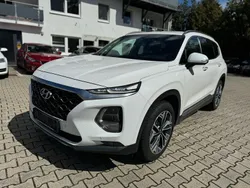 Weiß Gebraucht 2019 Hyundai Santa Fe Premium SUV | 18.950 € (Fairer Preis)