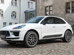 Weiß Gebraucht 2021 Porsche Macan S Chrono SUV | 49.999 €