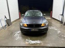 Grau Gebraucht 2008 BMW 118 Kleinwagen | 3.499 € (Fairer Preis)