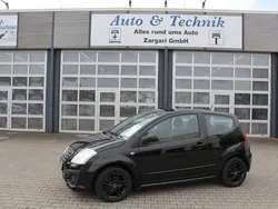 Schwarz Gebraucht 2008 Citroën C2 Kleinwagen | 3.890 €