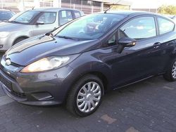 Grau Gebraucht 2009 Ford Fiesta Trend Kleinwagen | 2.390 € (Etwas zu teuer)