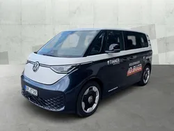 Candyweiß/starlight blue met Gebraucht 2023 VW ID. Buzz Pro Van | 52.390 € (Fairer Preis)
