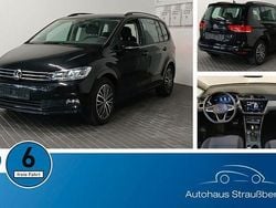 Schwarz Gebraucht 2023 VW Touran Comfortline Van / Kleinbus | 29.690 € (Fairer Preis)
