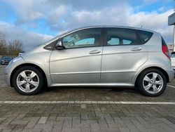 Silber Gebraucht 2009 Mercedes A200 Limousine | 6.750 € (Teuer)