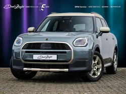 Grau Gebraucht 2024 Mini Countryman Favoured SUV | 40.980 € (Fairer Preis)