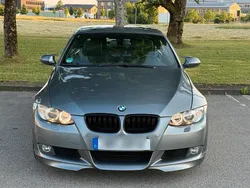 Grau Gebraucht 2017 BMW 325 Cabrio | 11.900 €