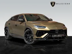Grün Gebraucht 2024 Lamborghini Urus SUV | 339.666 €