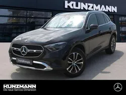 Obsidianschwarz metallic Gebraucht 2025 Mercedes GLC200 Avantgarde SUV | 51.790 € (Fairer Preis)