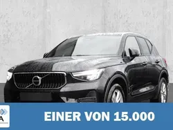 Schwarz metallic Gebraucht 2023 Volvo XC40 Core SUV | 31.880 € (Guter Preis)