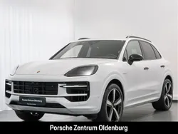 Weiß Gebraucht 2024 Porsche Cayenne SUV | 139.890 €