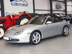 Porsche 911 Carrera 4
