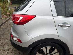 Silber Gebraucht 2011 Kia Sportage Spirit SUV | 8.499 € (Fairer Preis)