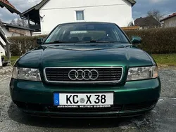 Grün Gebraucht 1997 Audi A4 Performance Limousine | 1.200 € (Superpreis)