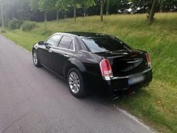 Schwarz Gebraucht 2011 Chrysler 300 Limousine | 11.500 €