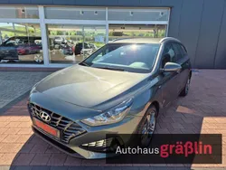 Grau Gebraucht 2023 Hyundai i30 Trend Kombi | 19.900 € (Fairer Preis)