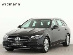 Obsidianschwarz metallic Gebraucht 2024 Mercedes C200 Avantgarde Kombi | 38.850 € (Fairer Preis)