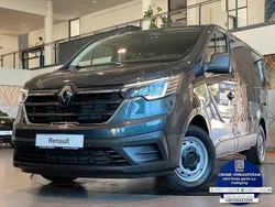 Grau Gebraucht 2024 Renault Trafic Komfort Van | 28.480 € (Fairer Preis)