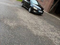 Schwarz Gebraucht 2016 VW Polo Highline Limousine | 9.600 € (Fairer Preis)