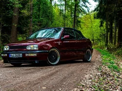 Rot Gebraucht 1996 VW Golf Cabriolet Cabrio | 6.000 €