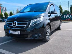 Schwarz Gebraucht 2015 Mercedes V250 Avantgarde Edition Van / Kleinbus | 45.500 € (Etwas zu teuer)
